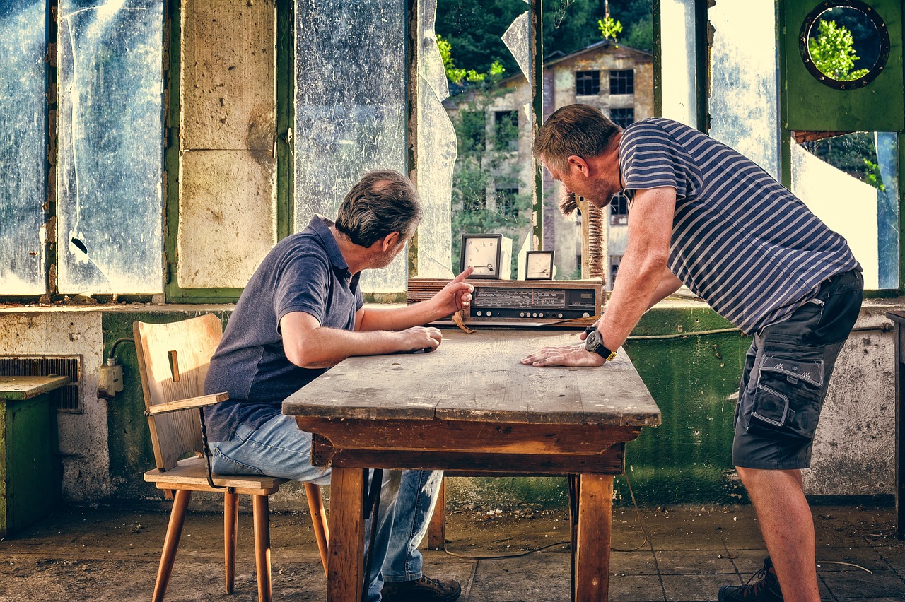 神都夜行录：欧亚卖场app详情下载教程