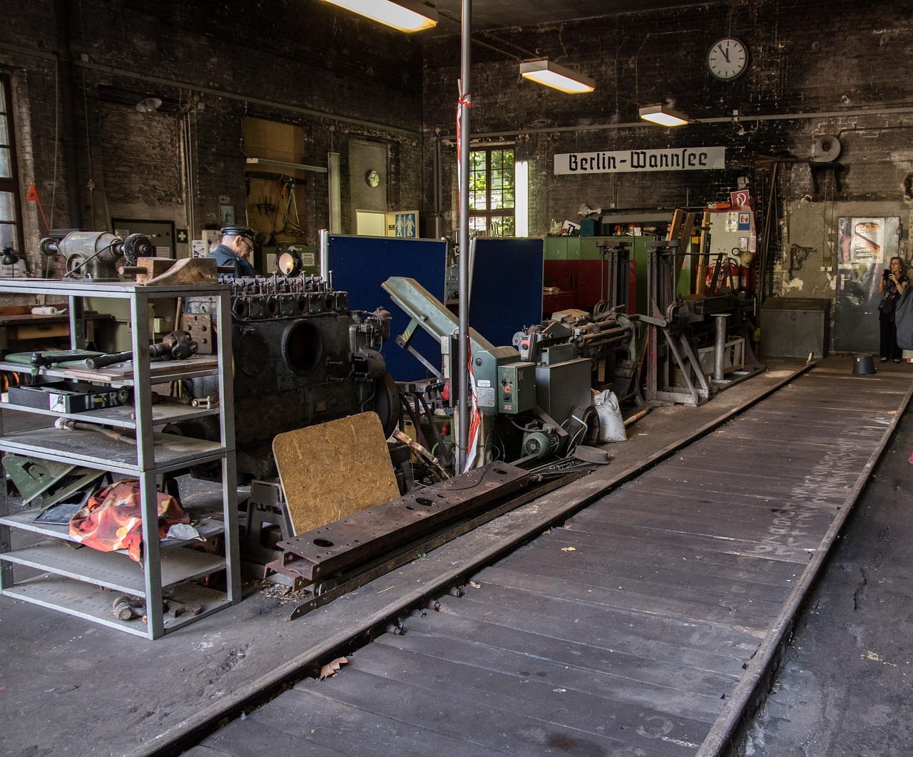 宝塔实名账号：萧山区企业注册代理机构